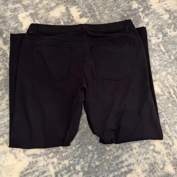 Lululemon Men's 30” inseam ABC pants
